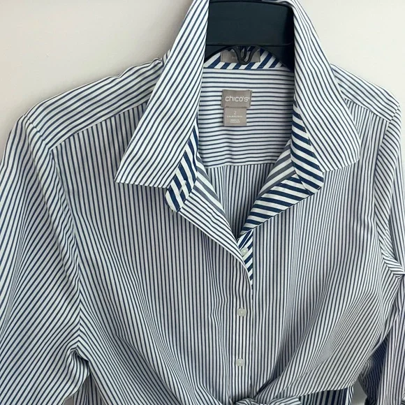 Chico’s Blue/White Stripe Tie-Front Button Down Coastal Classic Tunic Size LG - Picture 6 of 6